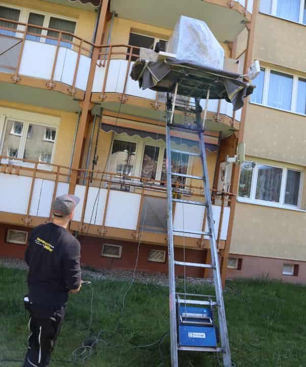 Büroumzug mit Möbellift in Kempten